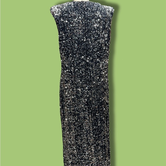 H&M sustainable collection rich silver sequin sheath dress shoulder pads V neck - Picture 3 of 7